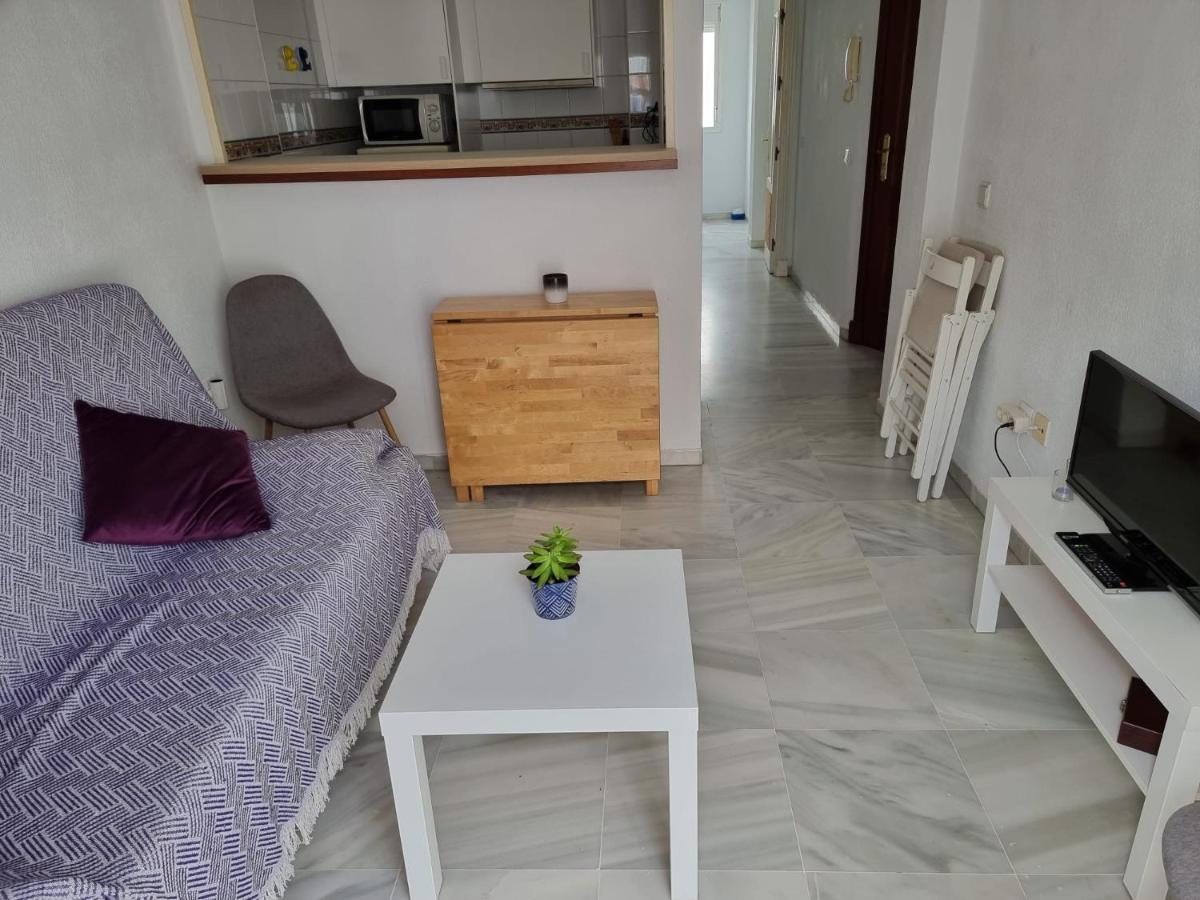 Primera Linea De Playa Paseo Maritimo كونيل ذي لا فرونتيرا المظهر الخارجي الصورة